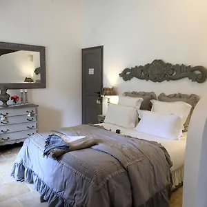  Guest house Maison D'hotes 